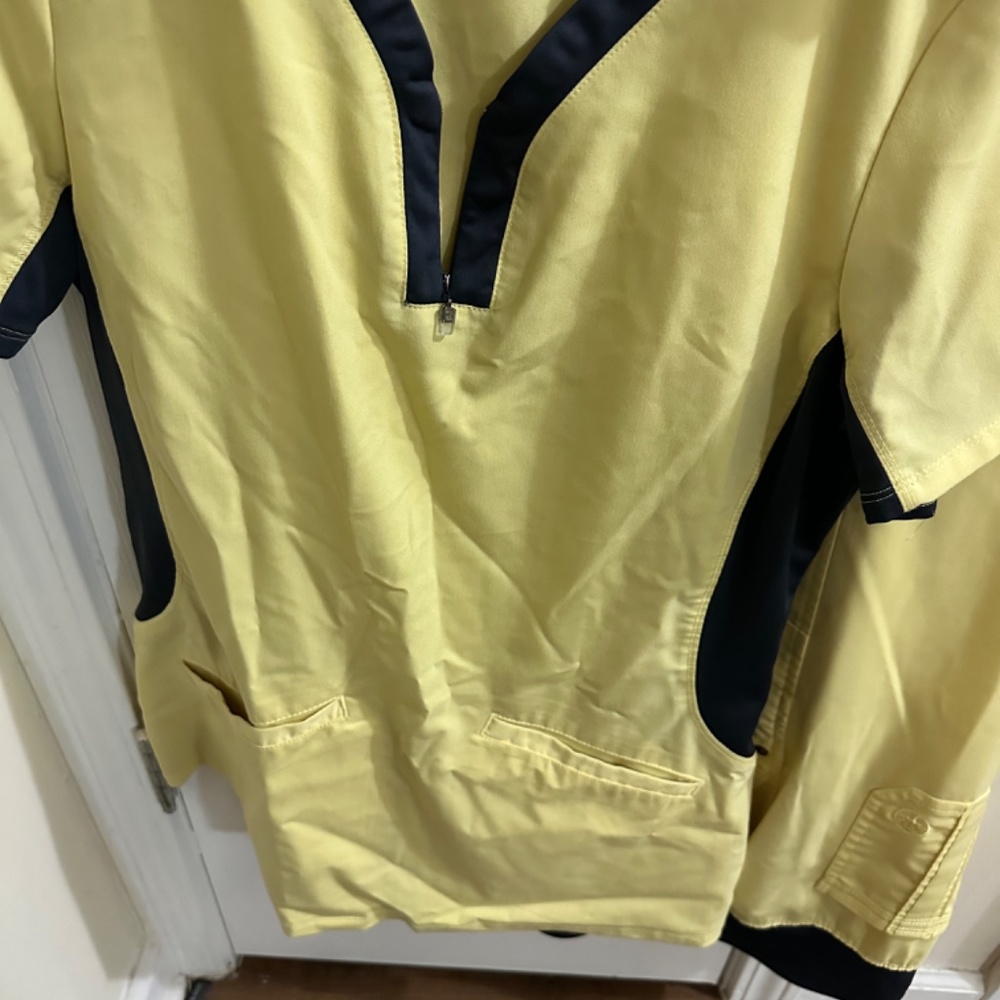 Uniform Scrub Set - Picture 8 of 15